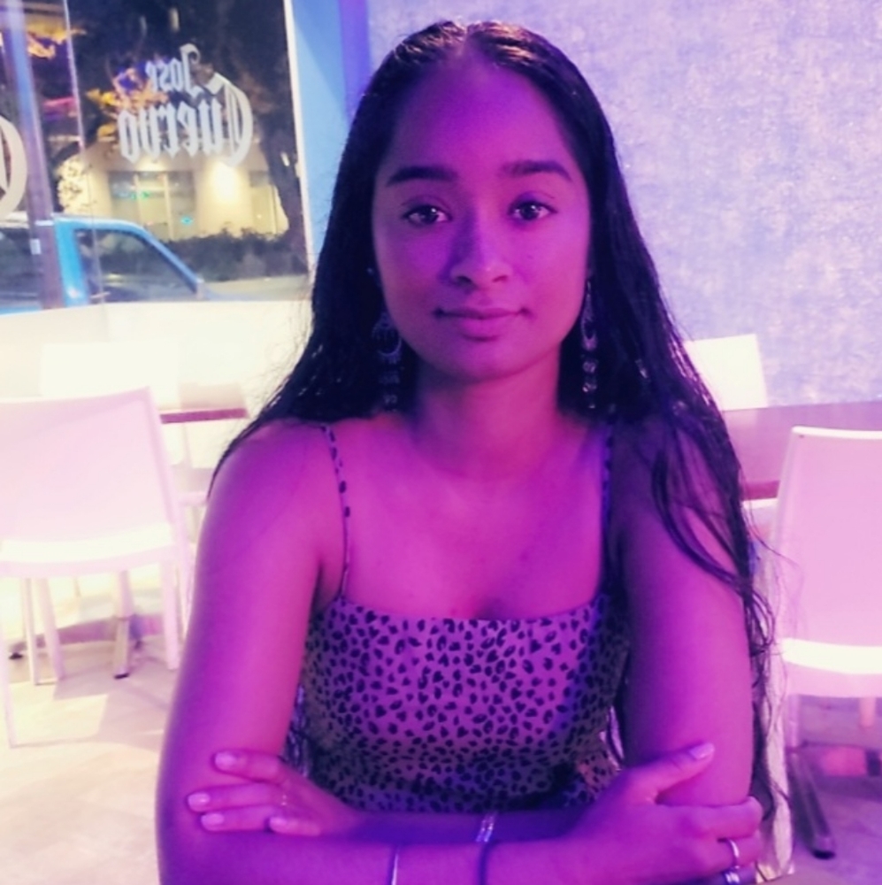 Meet your Posher, Aleena